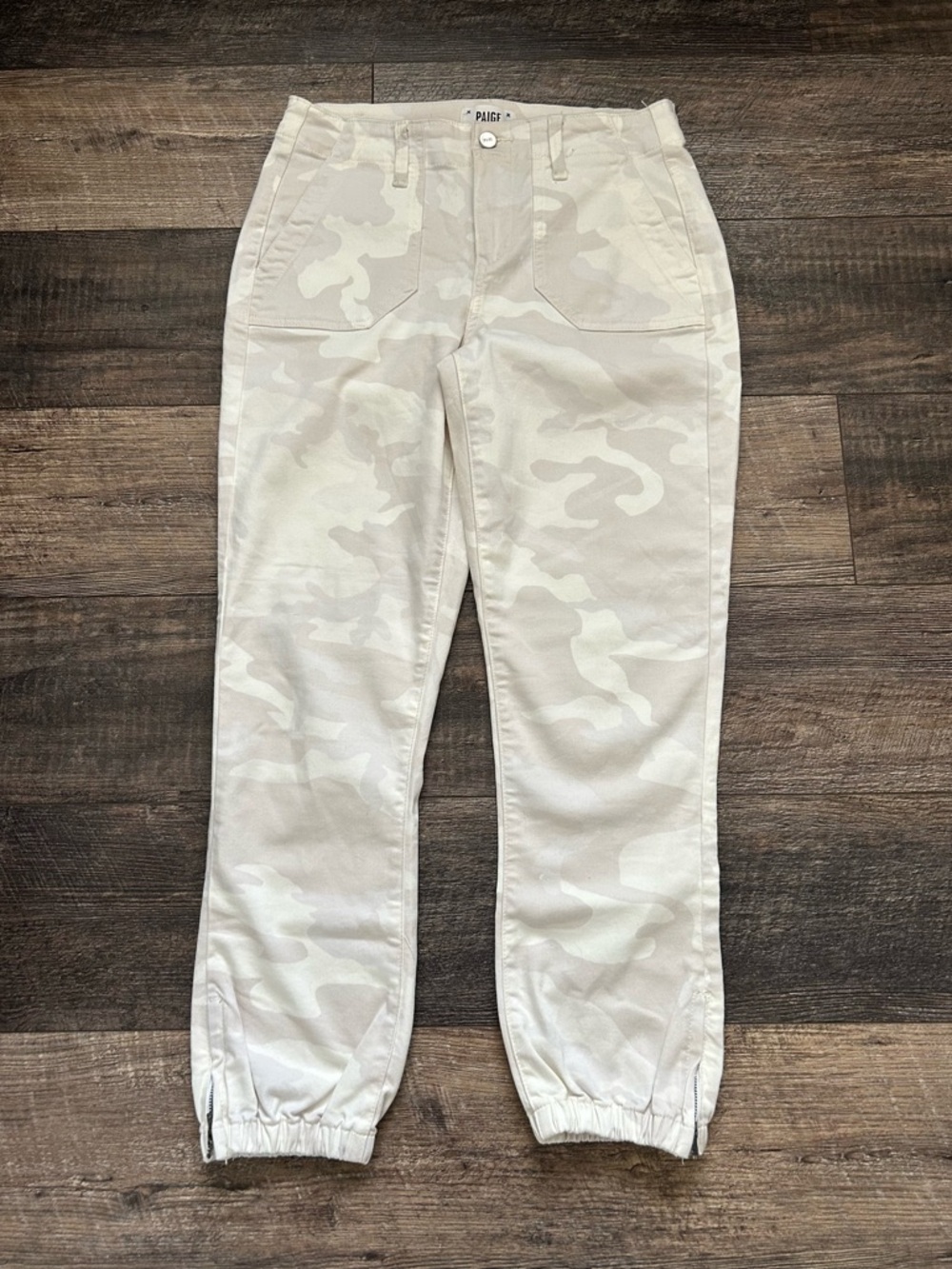Paige Jogger Pants Womens SZ 26 Mayslie Jogger Mid Rise Camouflage Straight Leg